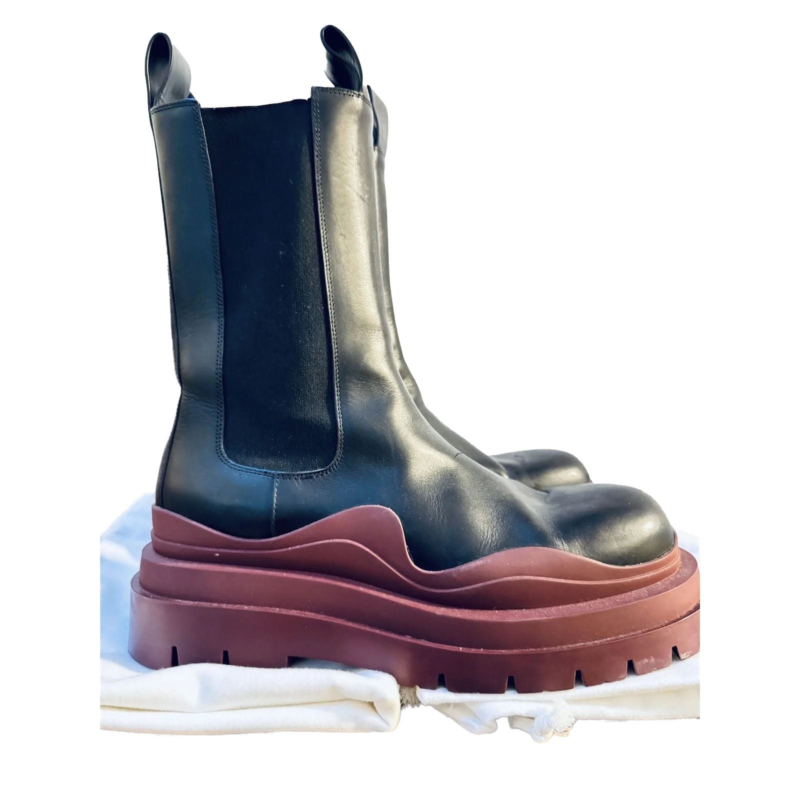 BLACK TIRE CHELSEA BOOTS