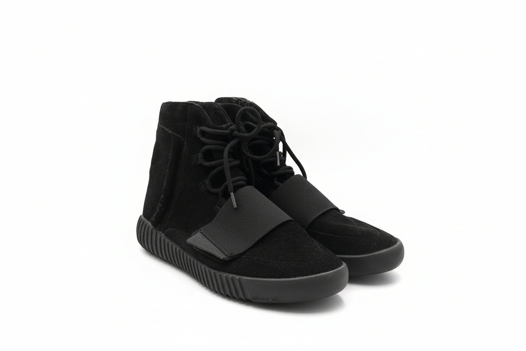 Yeezy BOOST 750 TRIPLE BLACK