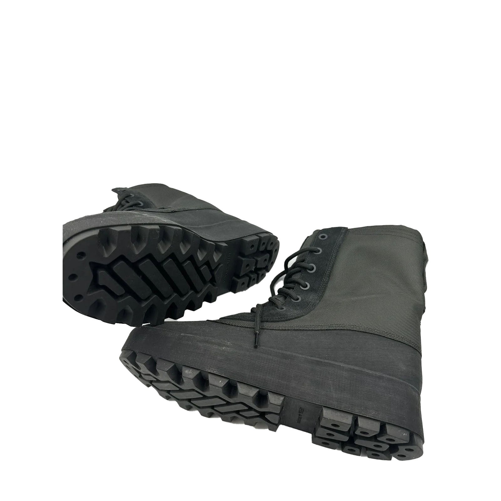 Yeezy Adidas Boots 950 Triple Black