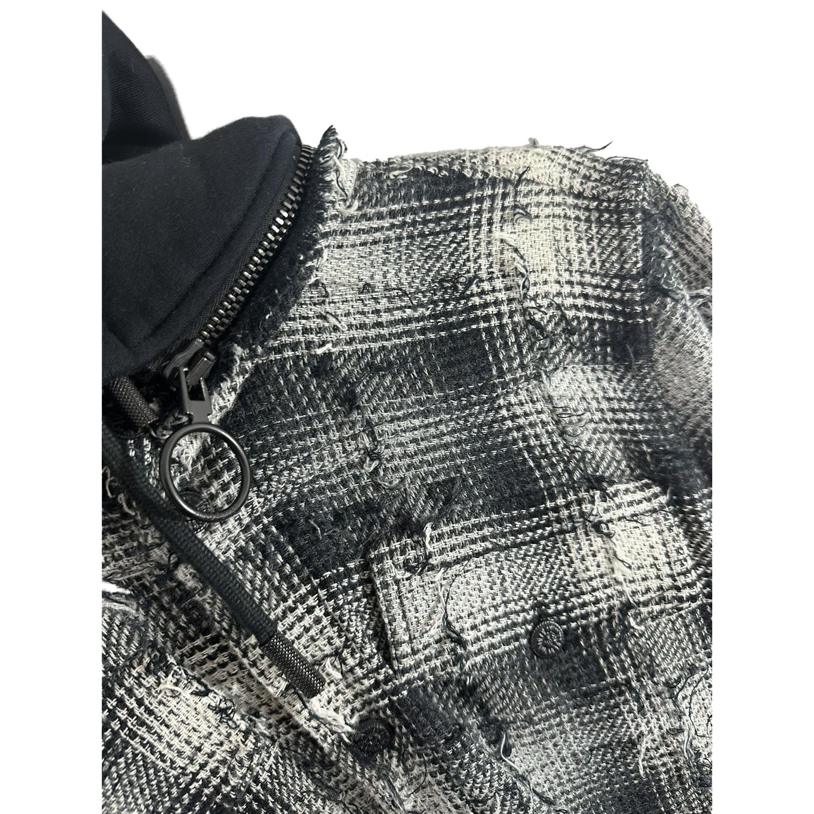 OFF WHITE PLAID SWEATER