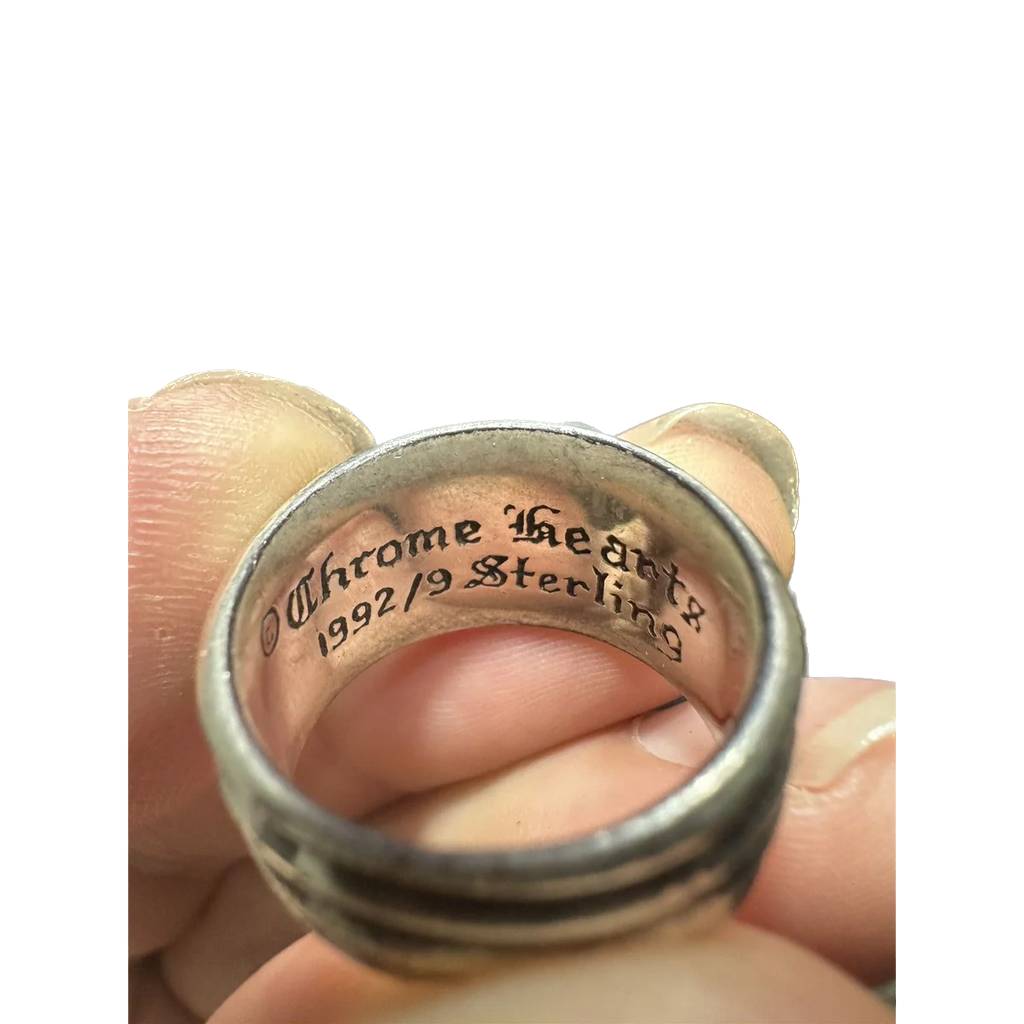 CHROME HEARTS DAGGER RING 9”