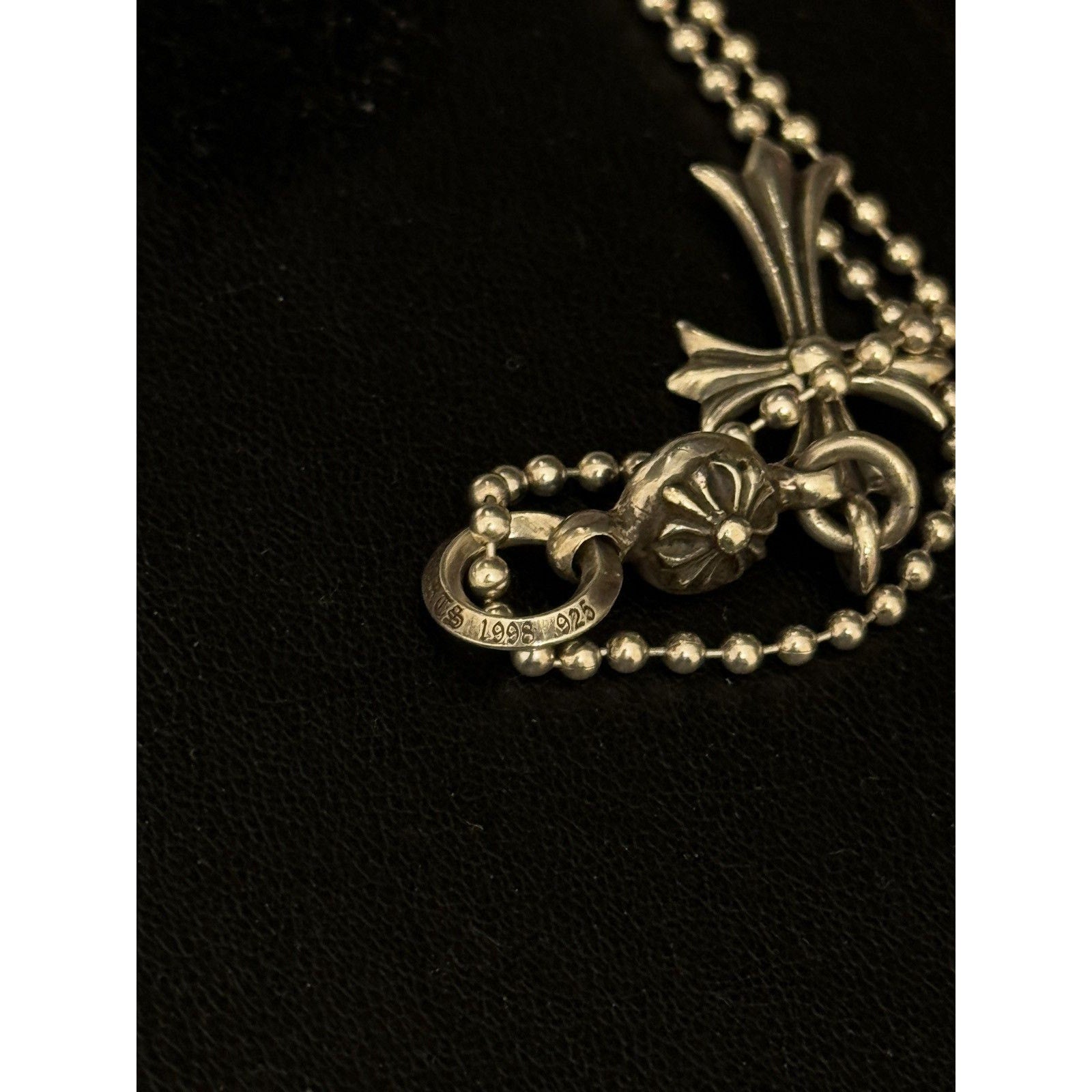 Chrome Hearts Tiny Cross Pendant