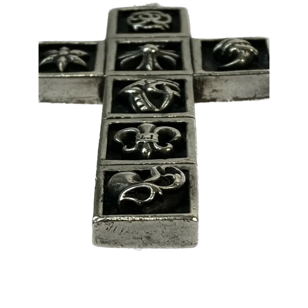 Chrome Hearts Multiframe Cross Pendant