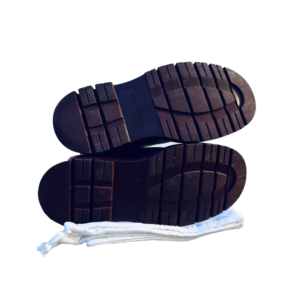BLACK TIRE CHELSEA BOOTS