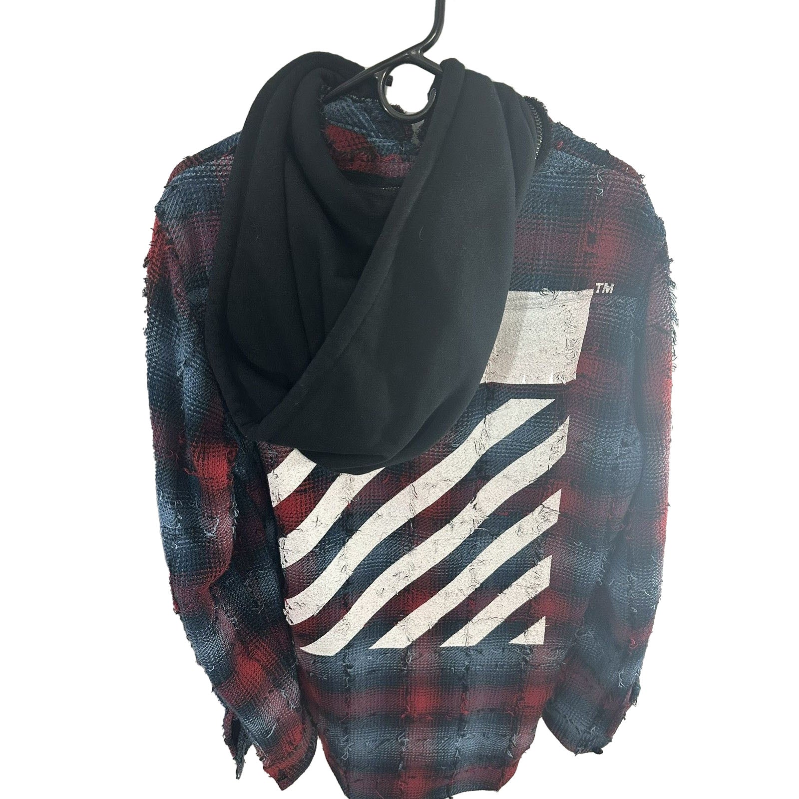 OFF WHITE PLAID SWEATER