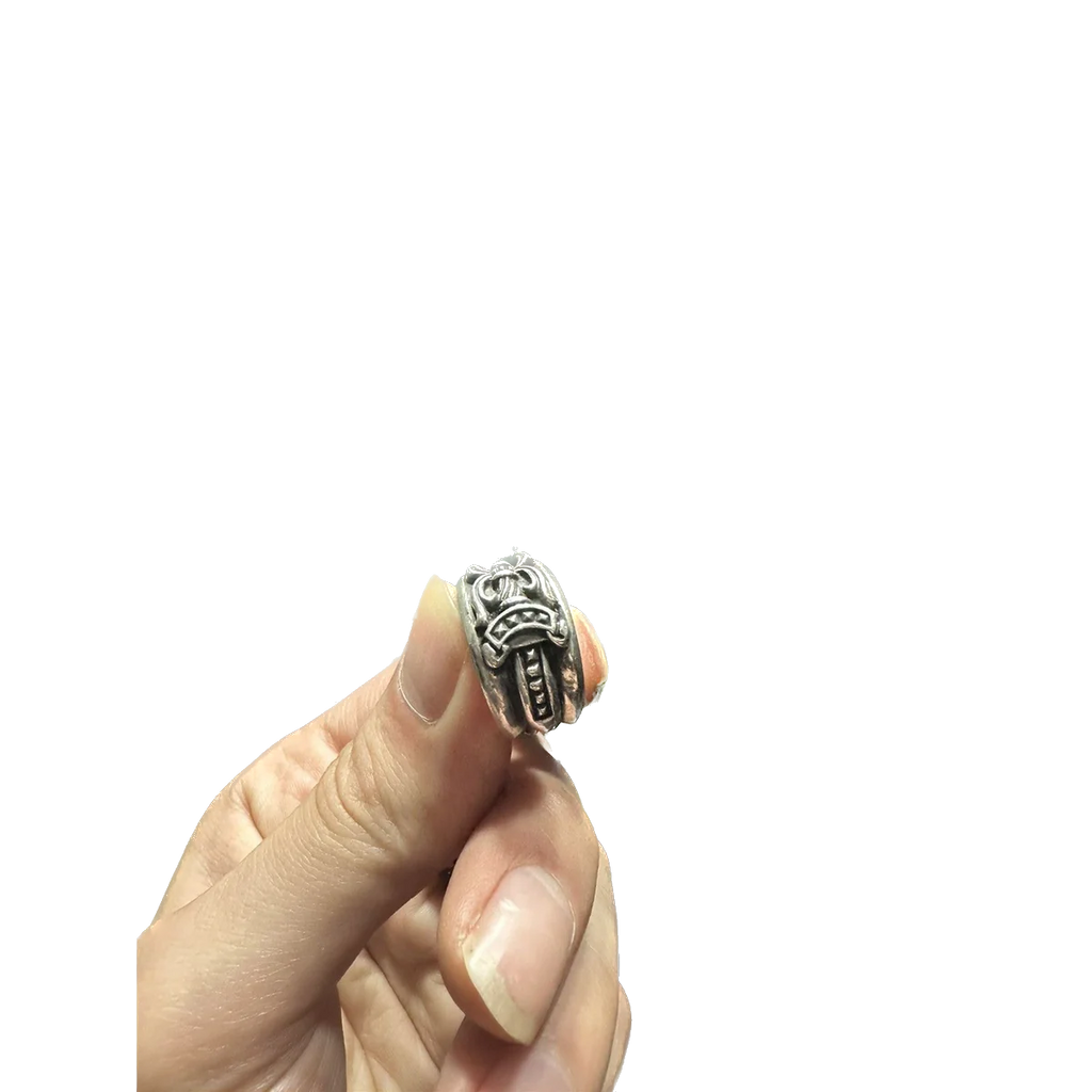 CHROME HEARTS DAGGER RING 9”