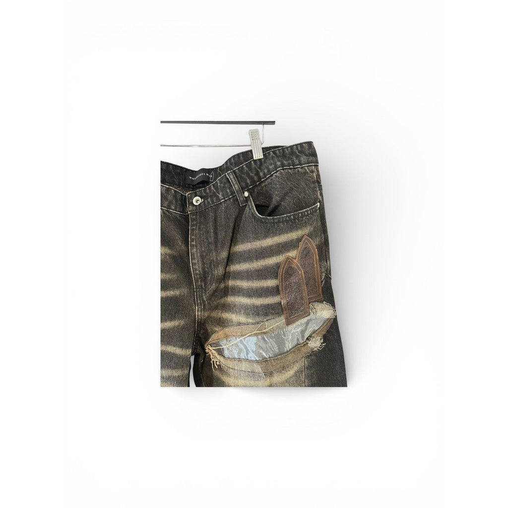WHO DECIDES WAR DENIM