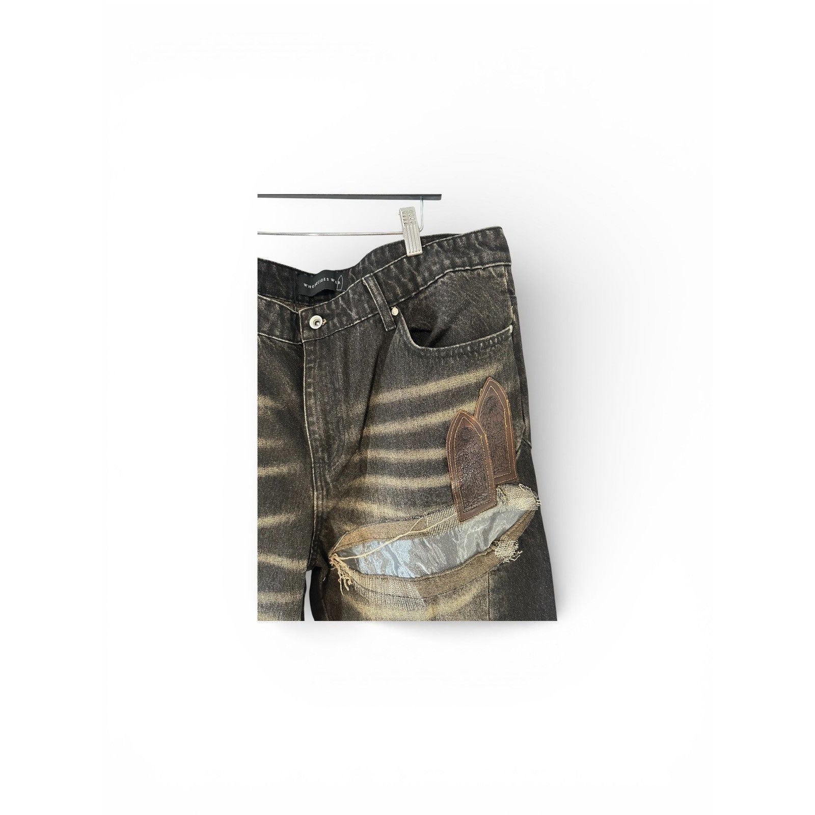 WHO DECIDES WAR DENIM