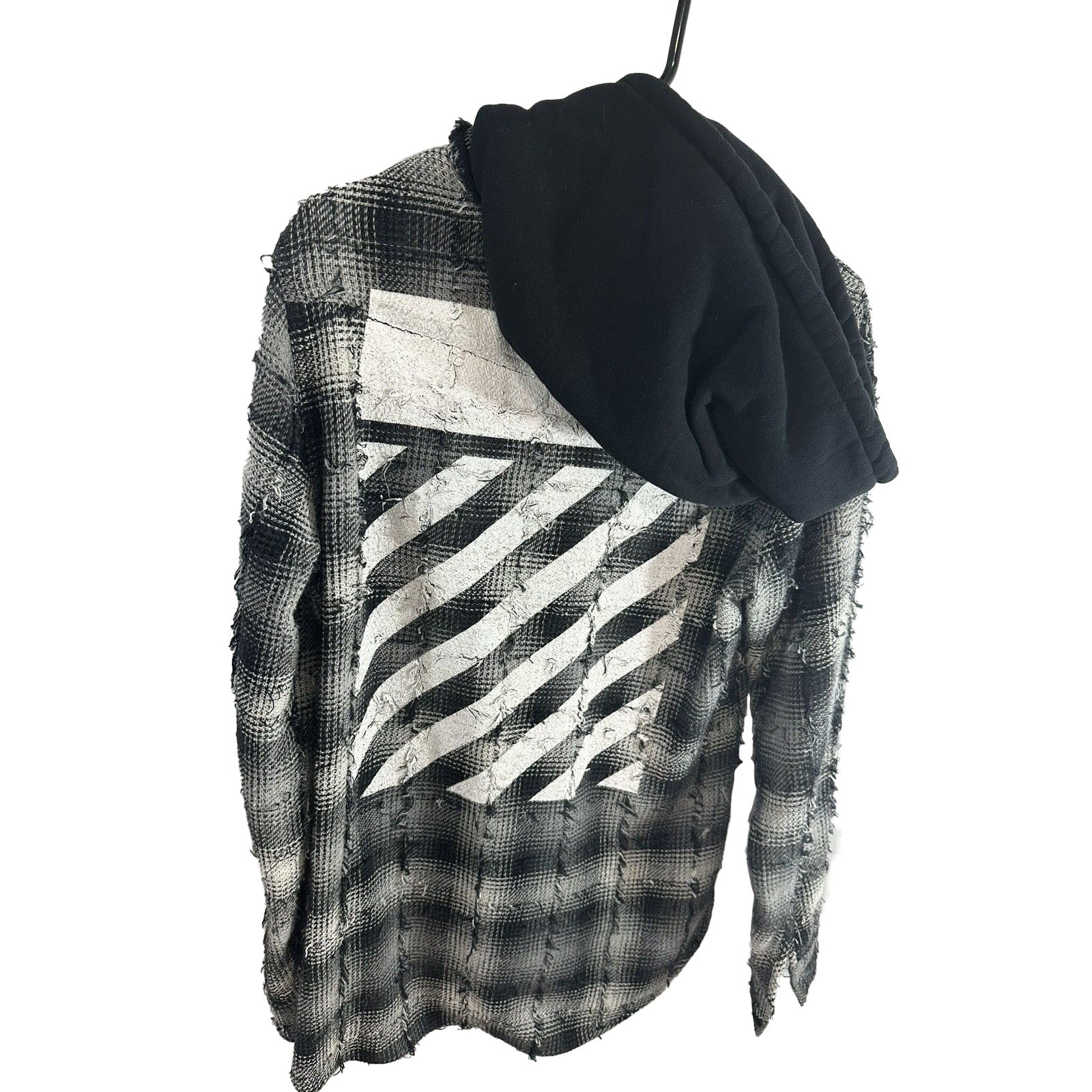 OFF WHITE PLAID SWEATER