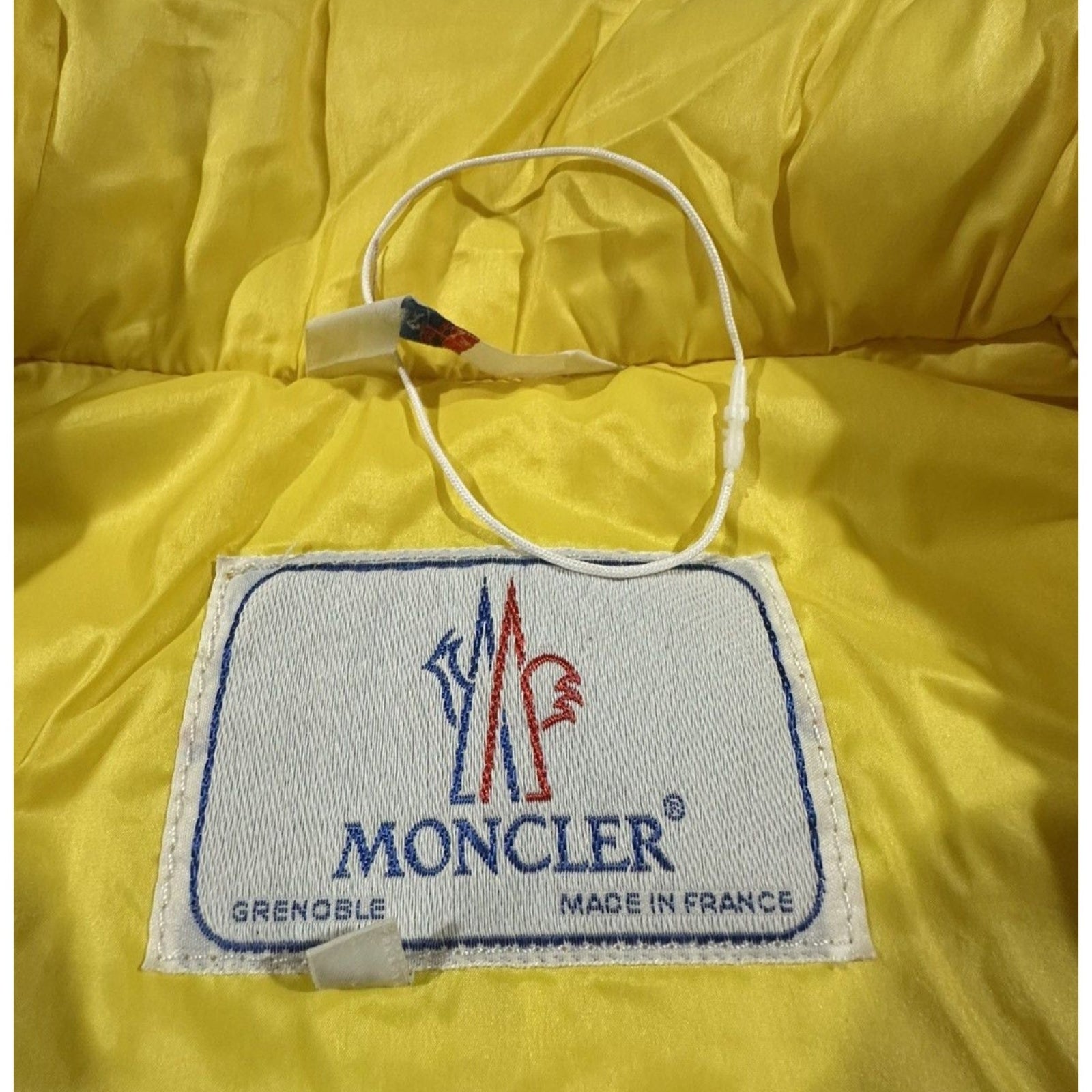 Vintage Moncler Grenoble 80s Puffer Jacket Size L