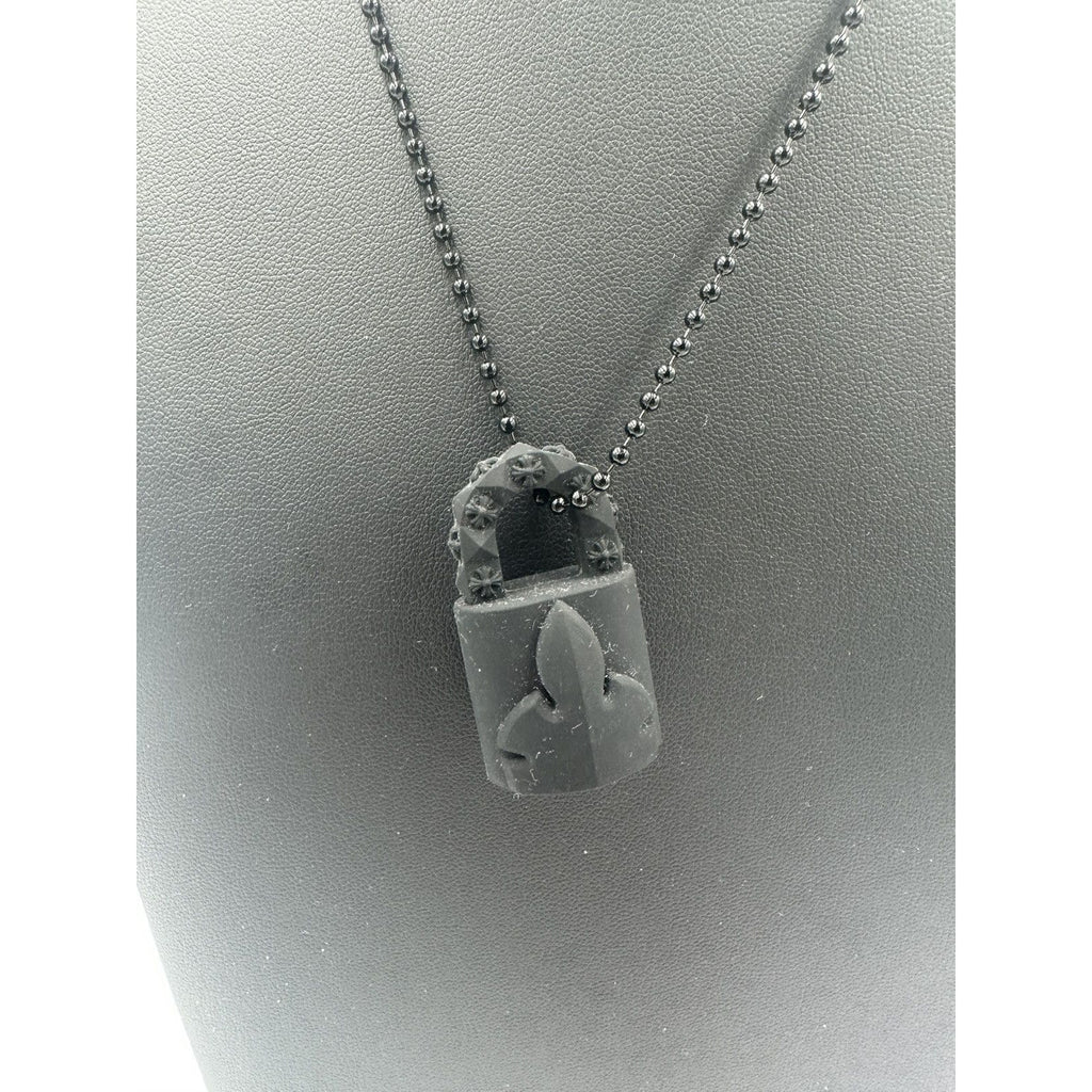 CHROME HEARTS necklace