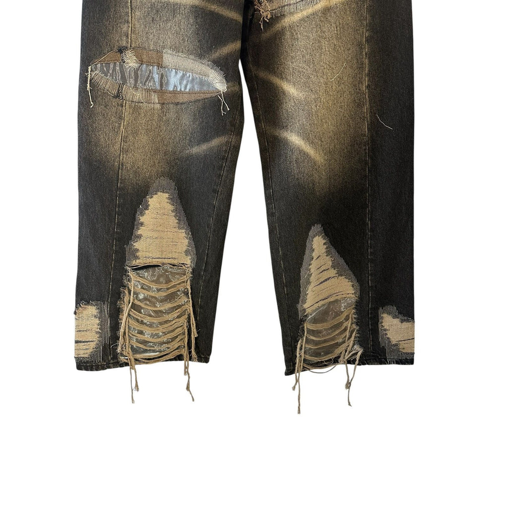 WHO DECIDES WAR DENIM
