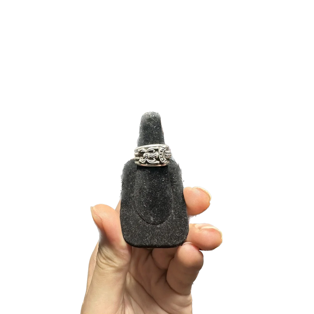 CHROME HEARTS DAGGER RING 9”